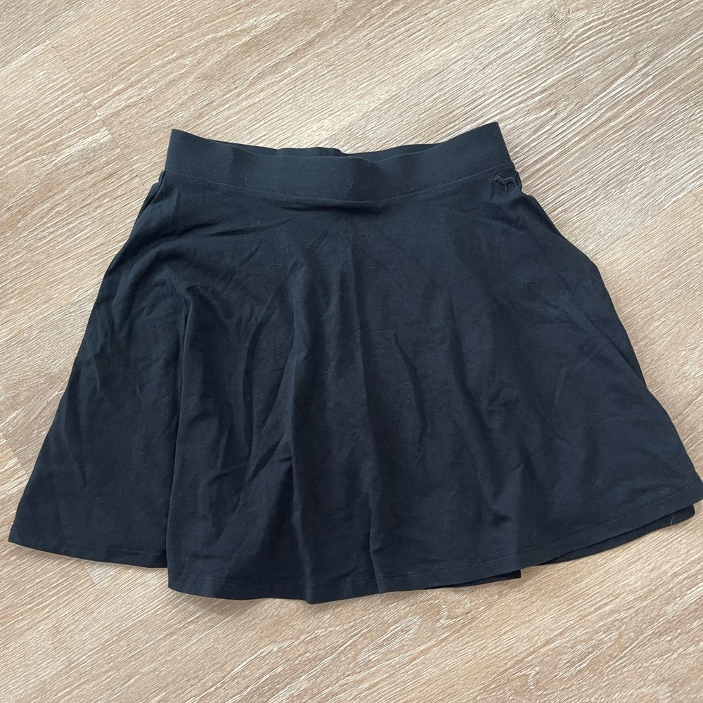 VS Pink skater skirt